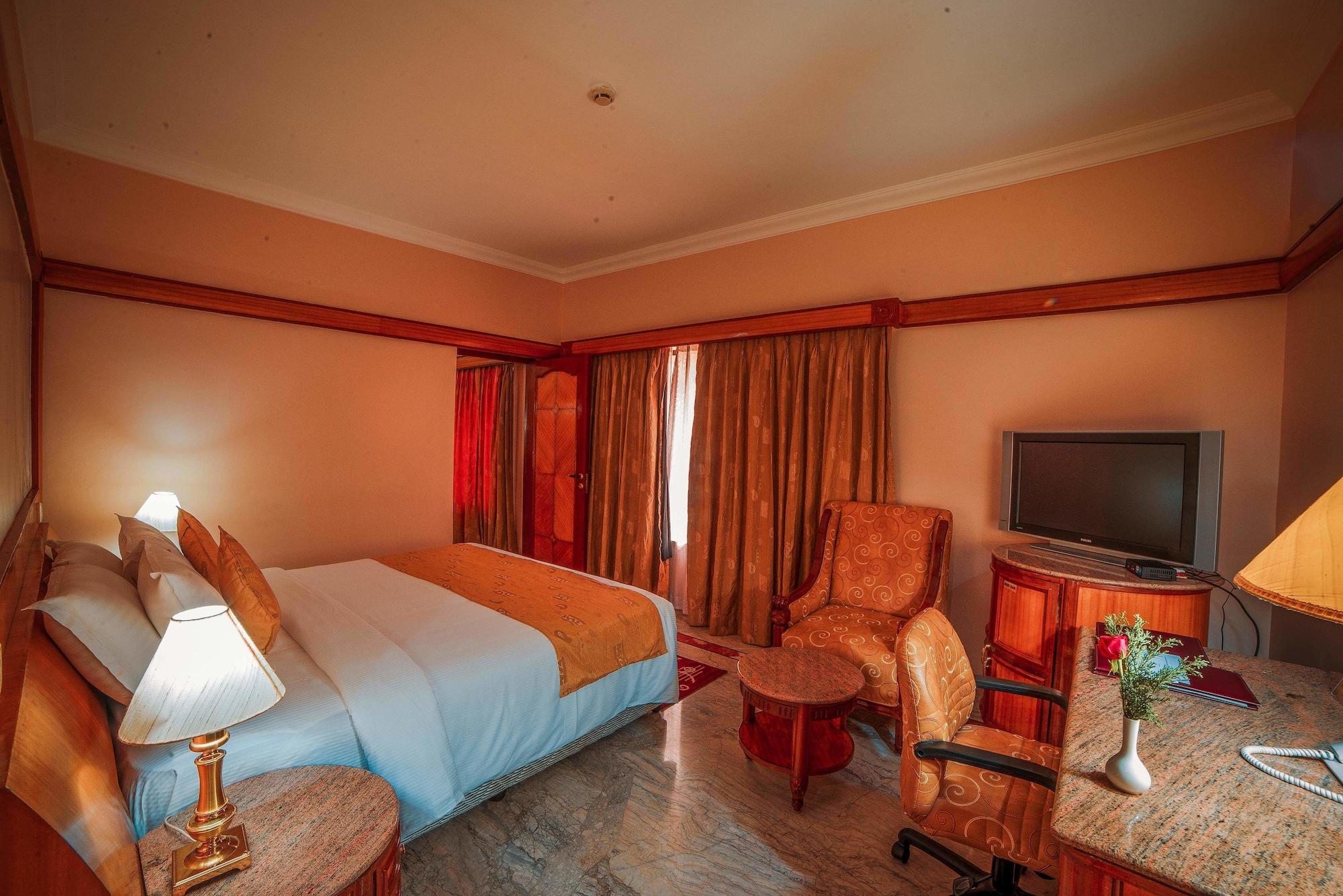 Raj Park Hotel Τσενάι Εξωτερικό φωτογραφία